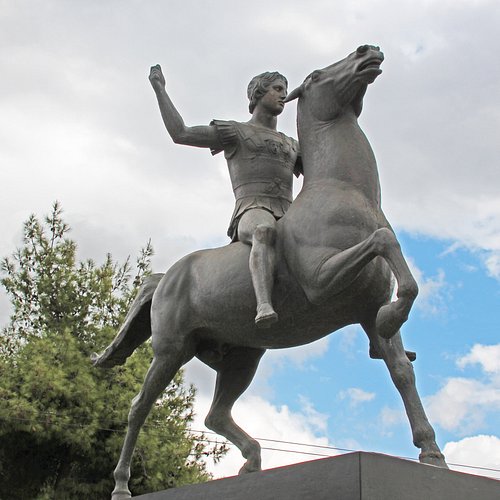 Statue Alexander the Great: Where to find them? (Discover top locations for these amazing sculptures).