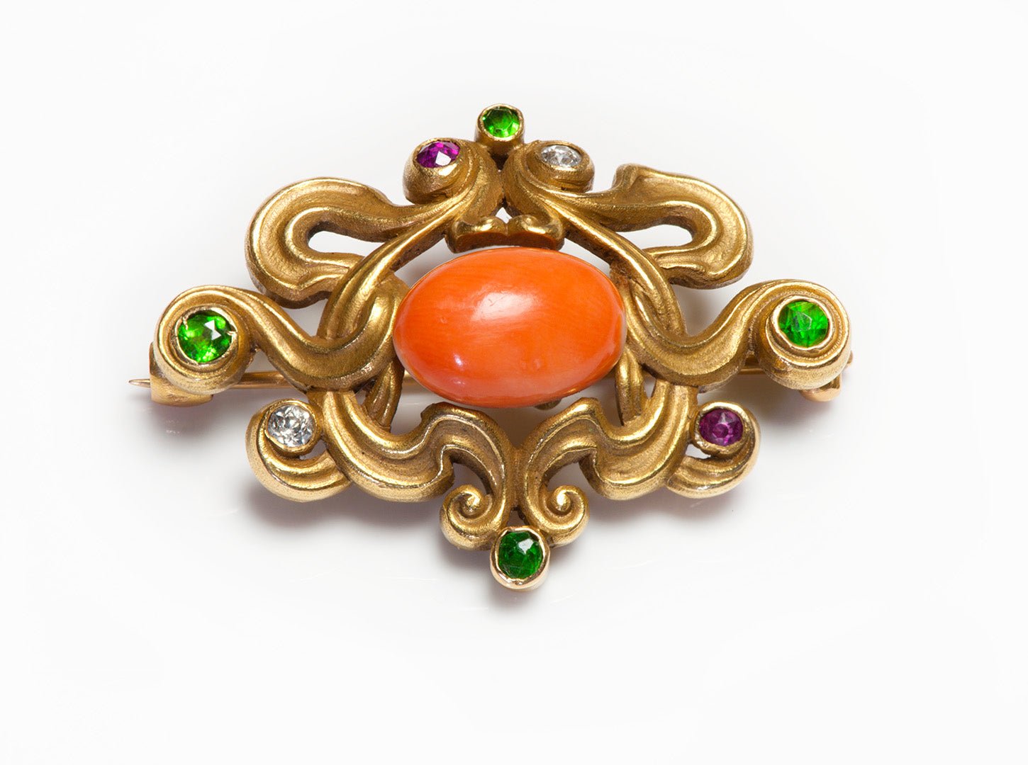 Why collect Art Nouveau jewelry? (Reasons its a timeless treasure)