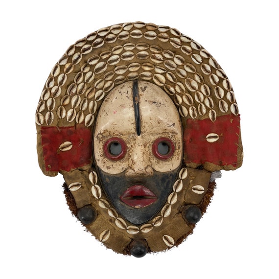 Best Places to Buy African Tribal Masks? Find Authentic Pieces Online!