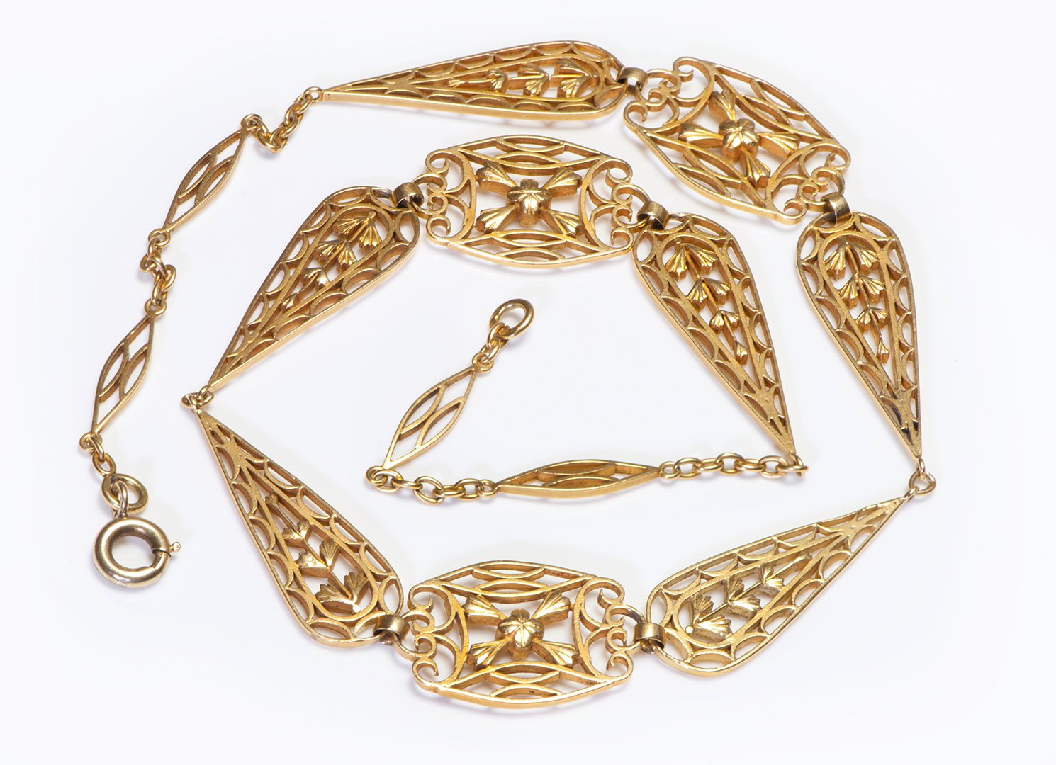 Why collect Art Nouveau jewelry? (Reasons its a timeless treasure)