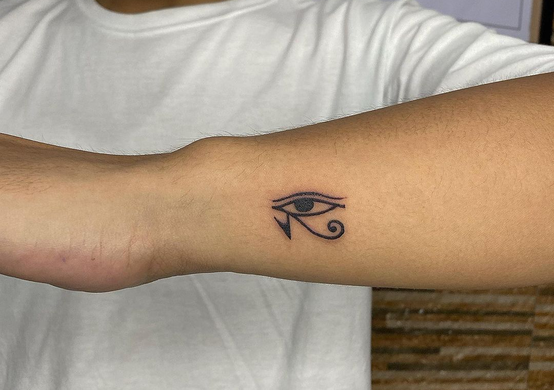 Eye of Ra Tattoo Ideas Find Unique Egyptian Ink Inspiration