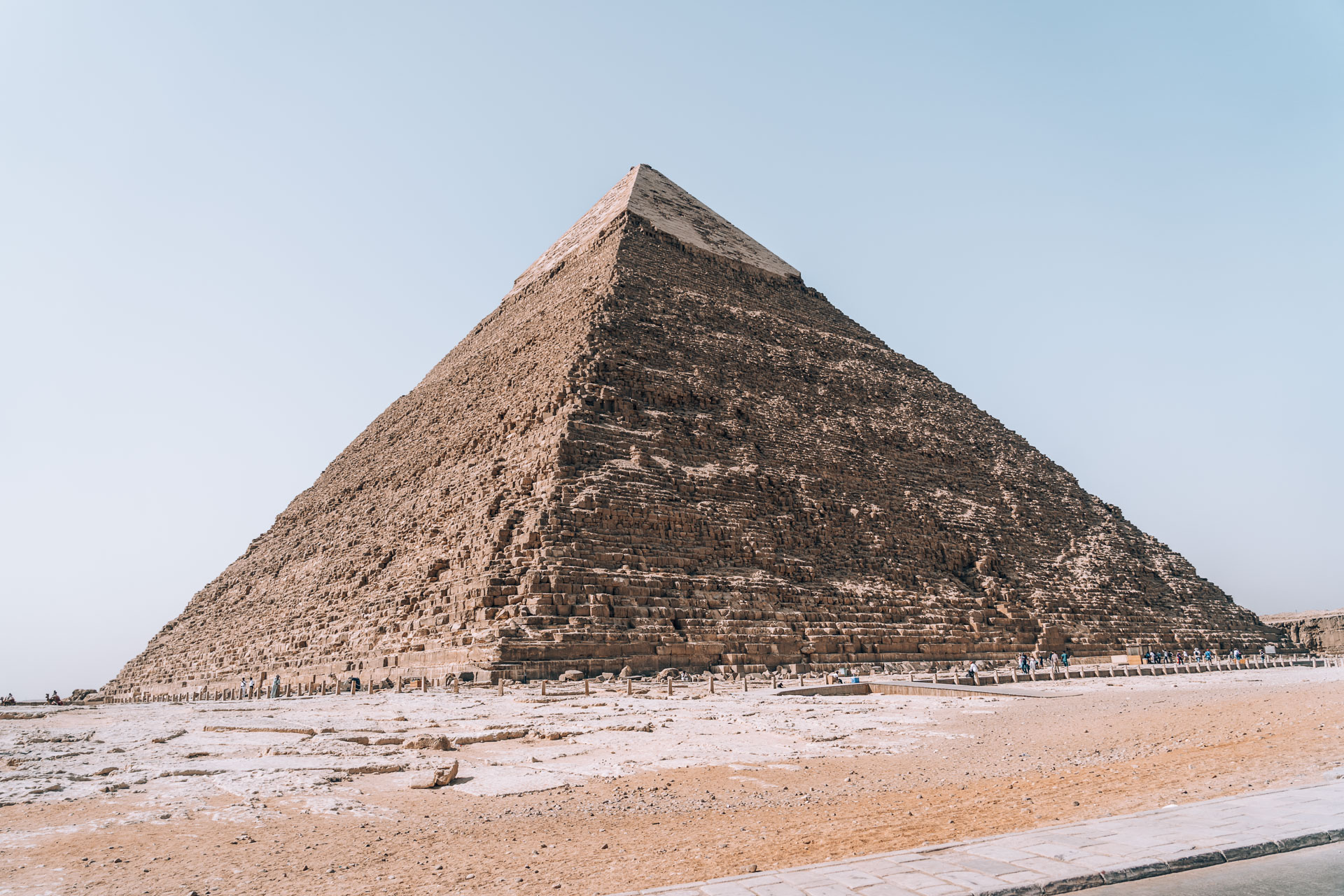 Want Perfect Great Pyramid of Giza Photos? Try These 7 Simple Camera Tips!