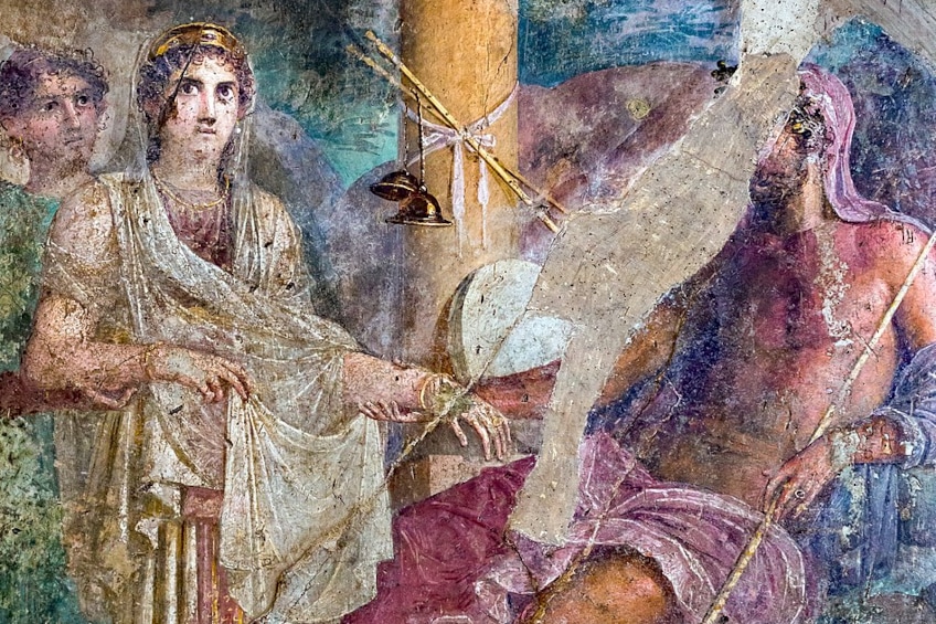 How many wives did Zeus have? Facts about Greek gods love life!