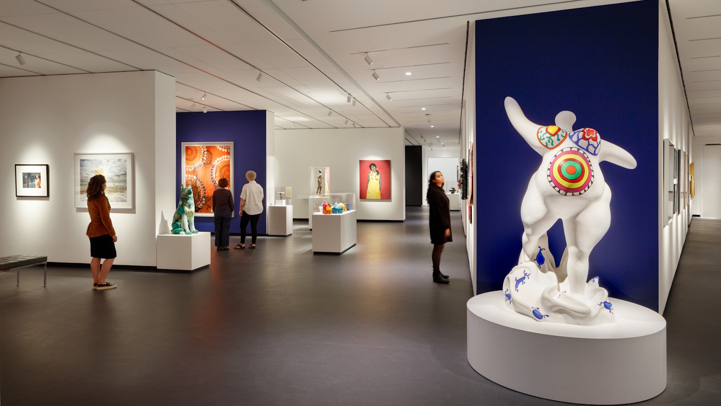 Where to See Women Sculptors Art? Best Museums and Galleries List!