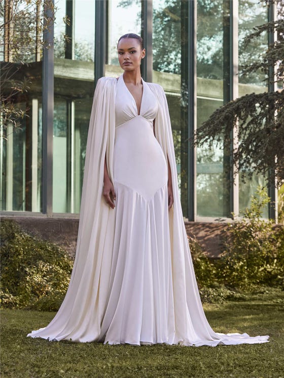 What are greek wedding dress styles? (See popular designs with examples)